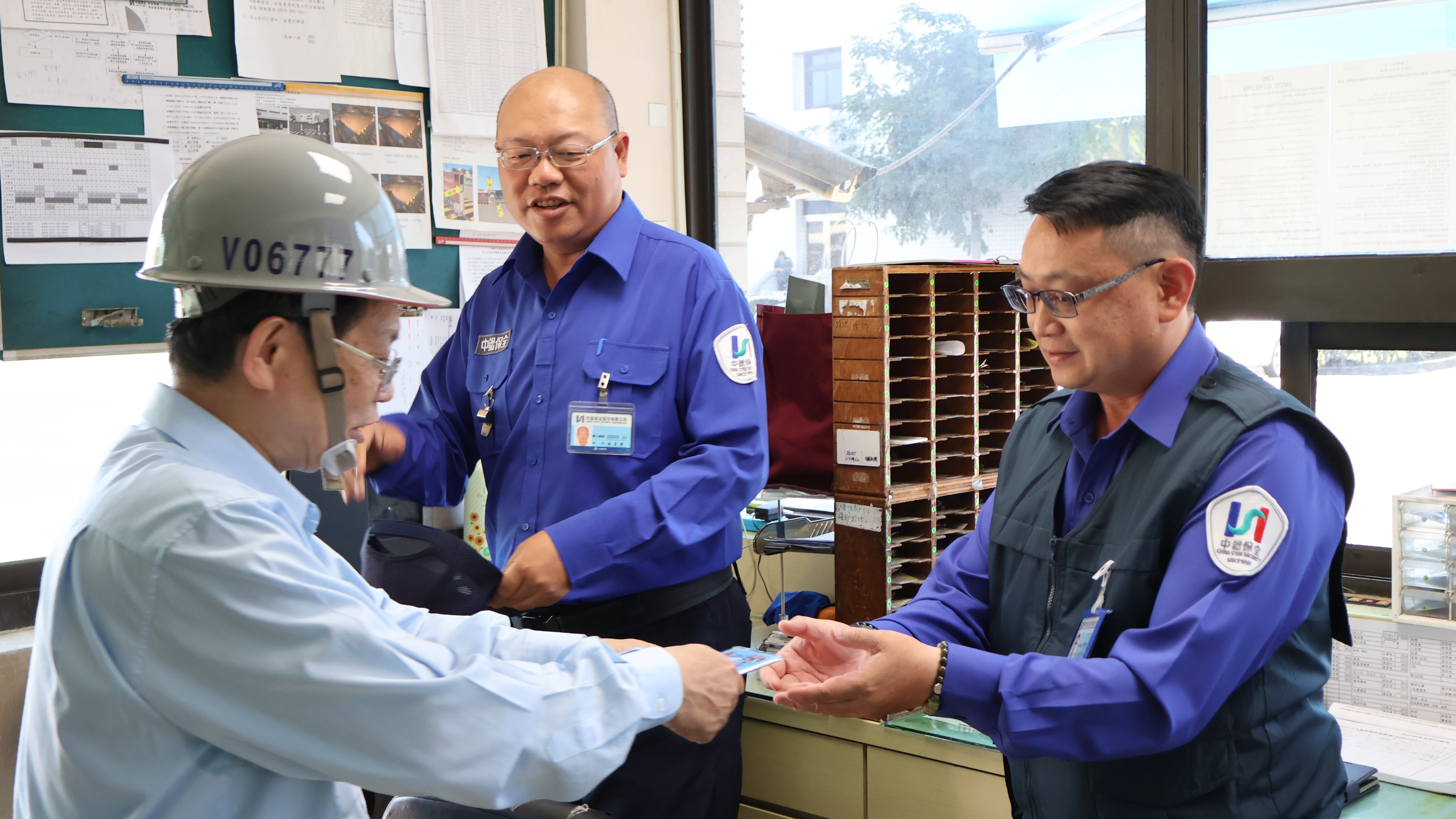 中機經營團隊新春拜年 ⟡.· 喜氣洋洋